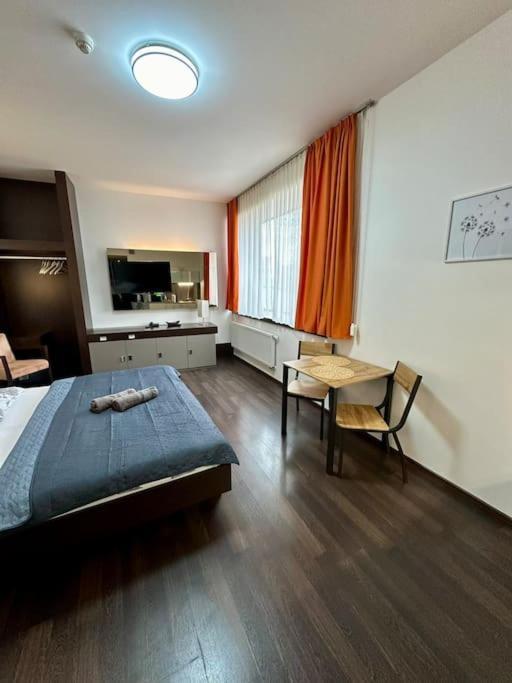 Apartman Priamo Na Hlavnej Ulici Kösice Dış mekan fotoğraf